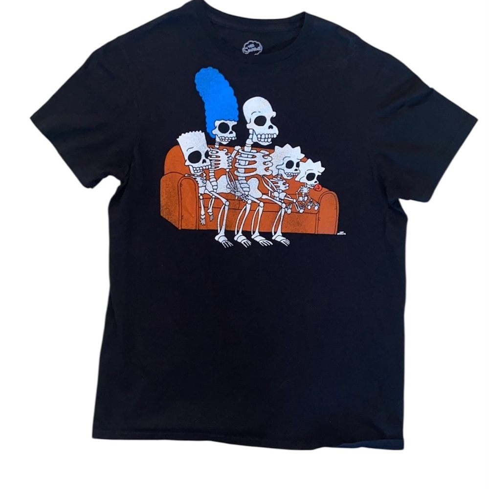 The Simpson skeleton graphic tee